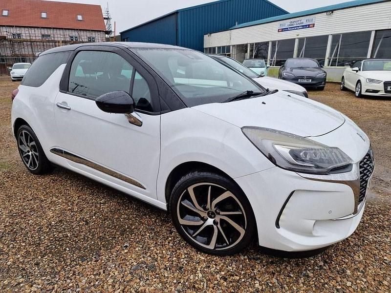 Used DS Automobiles DS3 Prestige 120 HP (88 kW) 2016 White Hatchback