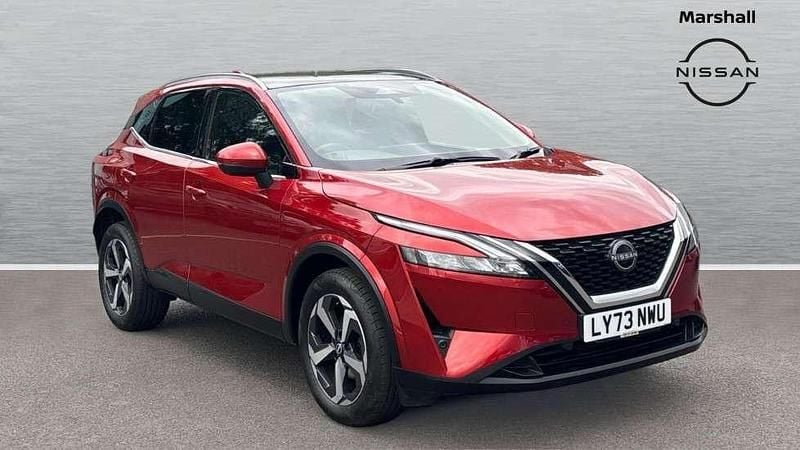 Red Used 2023 Nissan Qashqai N-Connecta SUV | £21,101 (Fair price) - Image 1/4