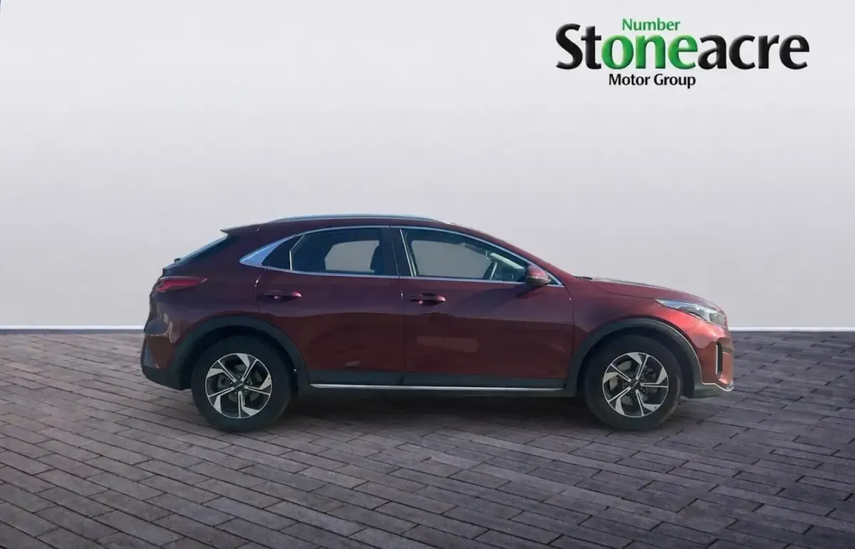 Used Kia XCeed 113 HP (83 kW) 2025 Red SUV