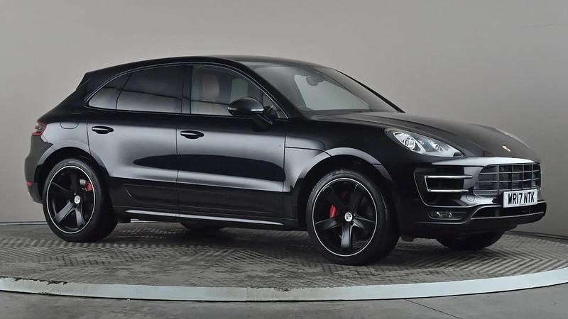 Used Porsche Macan Turbo 400 HP (294 kW) 2017 Black SUV