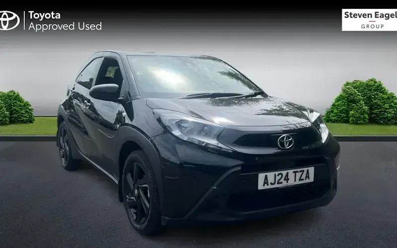Used Toyota Aygo X PURE 72 HP (52 kW) 2025 SUV