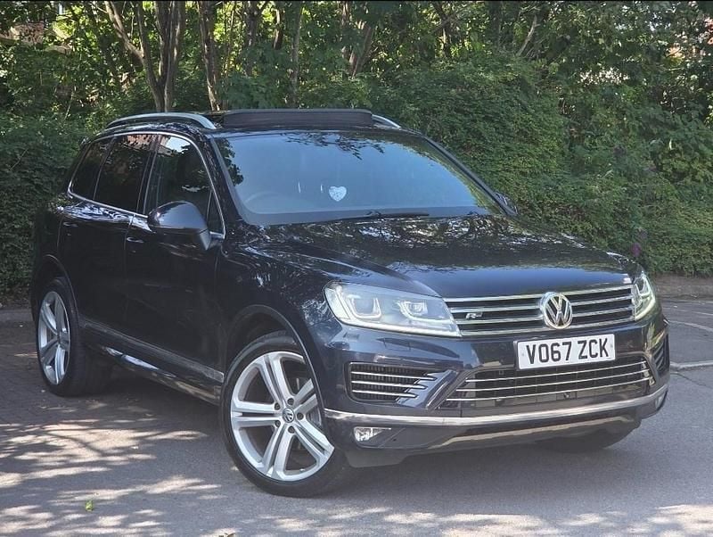 Blue Used 2017 VW Touareg R-line Plus SUV | £14,990 (Good price) - Image 1/4