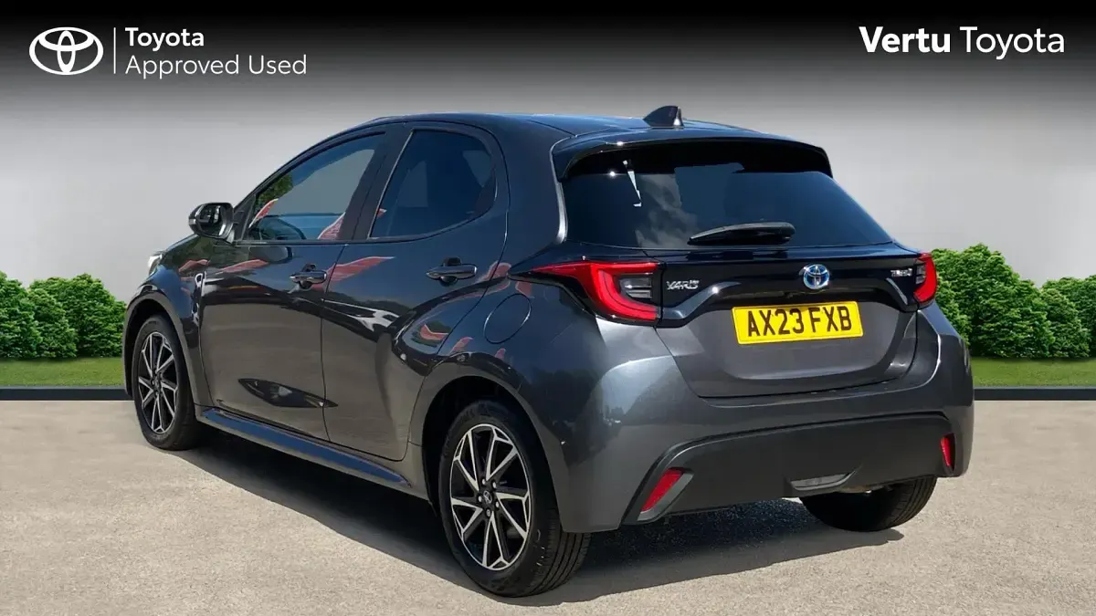 Used Toyota Yaris Design 116 HP (85 kW) 2023 Grey Hatchback