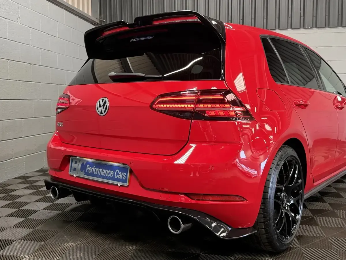Used VW Golf VII GTI 2018 Red Hatchback
