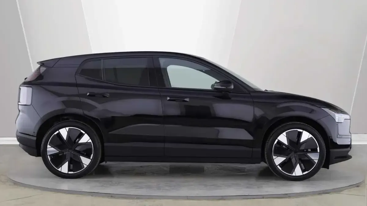 Used Volvo EX30 Ultra 200 kW (272 HP) 2025 SUV