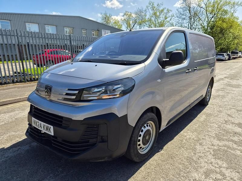Begagnad Peugeot Expert 2024 Grå Van