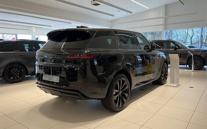 New Land Rover Range Rover Sport SE Dynamic 300 HP (220 kW) 2025 SUV