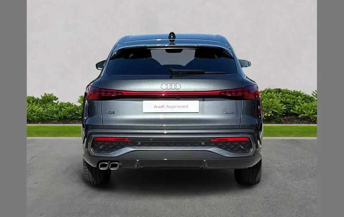 New Audi Q5 S-Line 204 HP (150 kW) 2026 Grey SUV