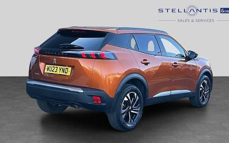 Used Peugeot 2008 Allure+ 101 HP (74 kW) 2023 Orange SUV