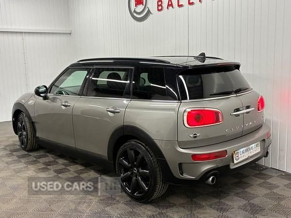 Used Mini Cooper Clubman 190 HP (139 kW) 2016 Silver Estate