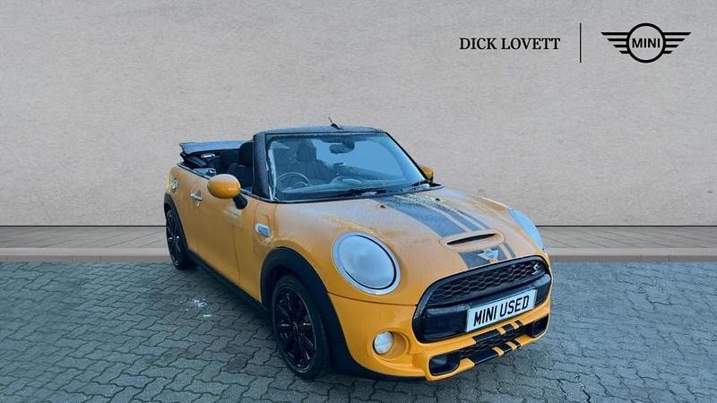 Orange Used 2018 Mini Cooper S Hatchback | £13,555 (Good price) - Image 1/3