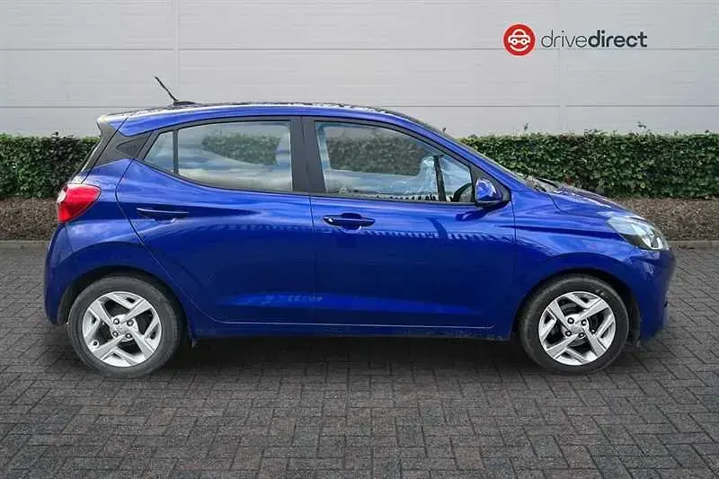 Used Hyundai i10 SE 2021 Blue Hatchback