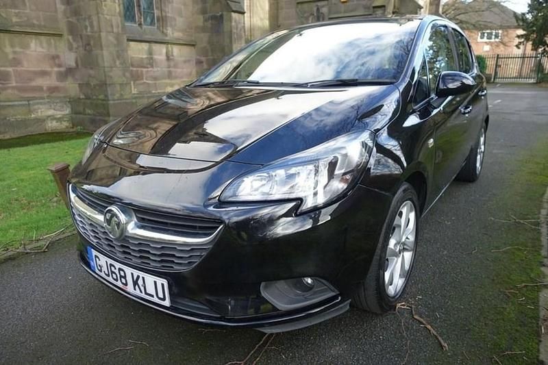 Used Vauxhall Corsa S 100 HP (73 kW) 2018 Black Hatchback