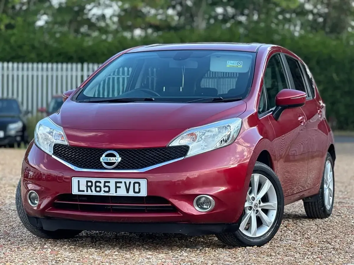 Used Nissan Note Acenta Premium 98 HP (72 kW) 2015 Red Hatchback