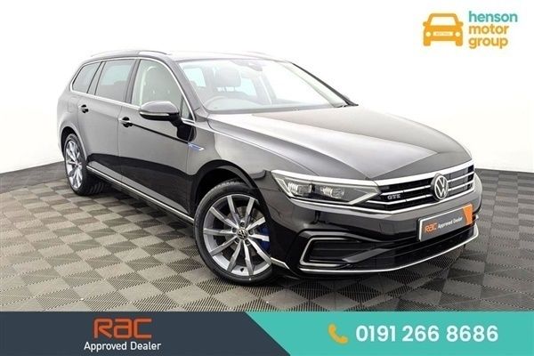 Black Used 2021 VW Passat Advance Estate | £14,999 (Fair price) - Image 1/1