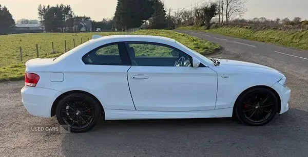 Usado BMW 118 Coupé M Sport 143 CV (105 kW) 2013 Blanco Coupe