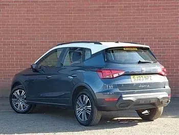 Used Seat Arona SE Technology 95 HP (69 kW) 2023 Grey SUV