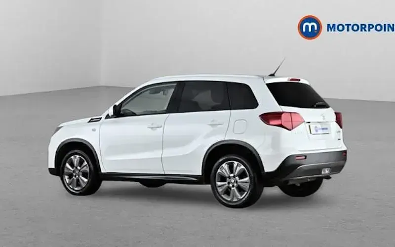 Used Suzuki Vitara SZ-T 112 HP (82 kW) 2019 White SUV