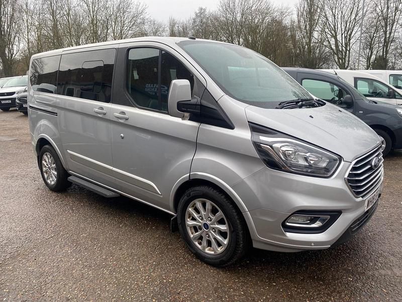 Used Ford Tourneo Titanium 2018 Silver MPV