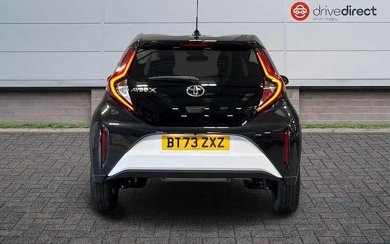 Used Toyota Aygo X 72 HP (52 kW) 2025 SUV