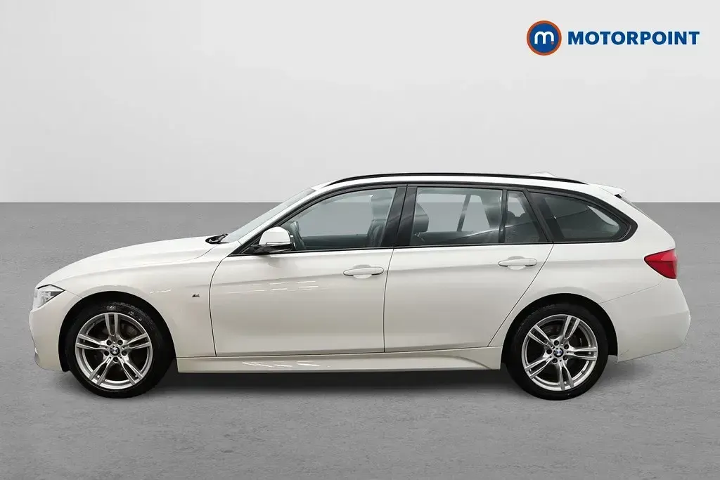 Used BMW 330 M Sport 258 HP (189 kW) 2019 White Estate