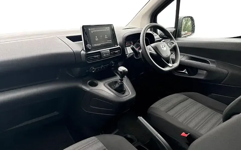 Used Vauxhall Combo Edition 110 HP (80 kW) 2022 MPV