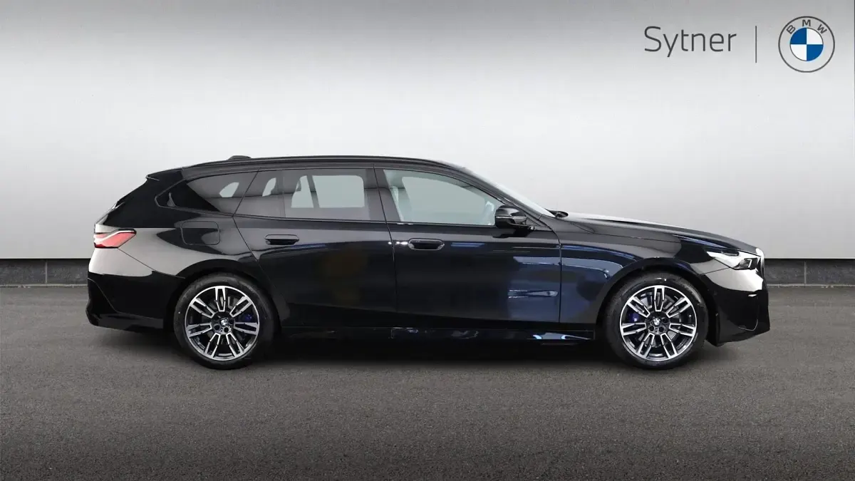 Used BMW 530e M Sport 295 HP (216 kW) 2026 Black Estate