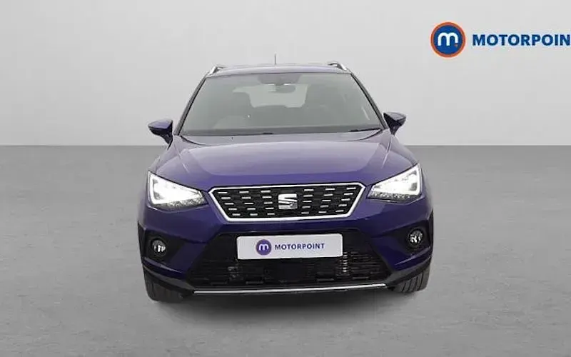 Usado Seat Arona XCELLENCE Lux 95 HP (69 kW) 2019 Azul SUV