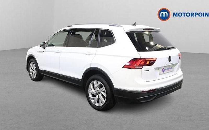 Used VW Tiguan Allspace Life 150 HP (110 kW) 2024 SUV