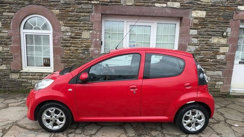 Used Citroën C1 VTR Sport 68 HP (50 kW) 2010 Red Hatchback