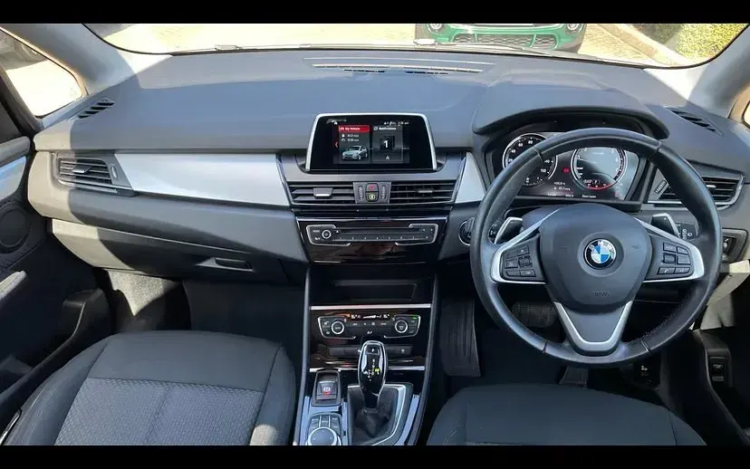 Used BMW 220 Active Tourer Performance 189 HP (139 kW) 2018 White MPV