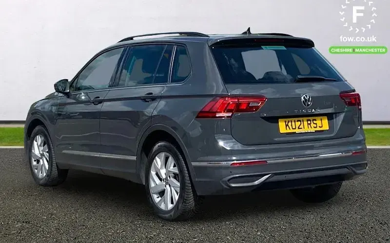 Gebraucht VW Tiguan Life 150 PS (110 kW) 2023 SUV