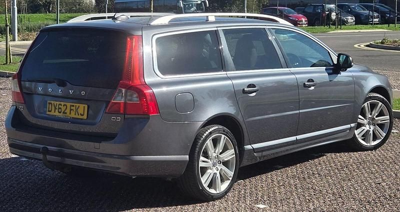 Used Volvo V70 SE Lux 163 HP (119 kW) 2012 Grey Estate