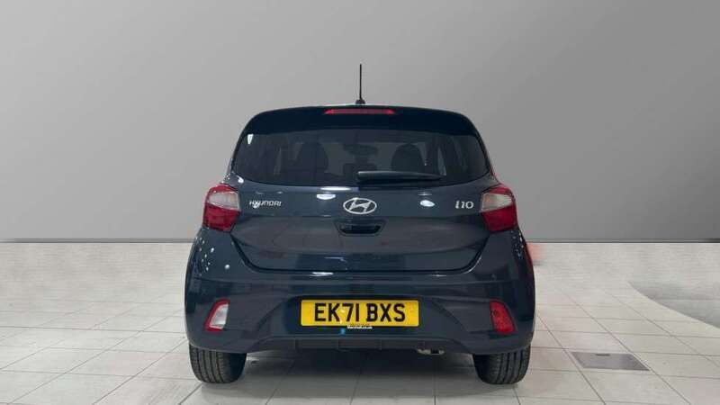 Used Hyundai i10 Premium 67 HP (49 kW) 2021 Grey  Hatchback