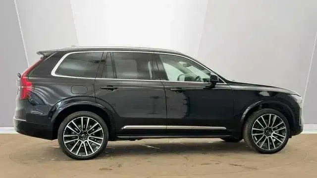 Used Volvo XC90 Ultra 455 HP (334 kW) 2025 Black SUV