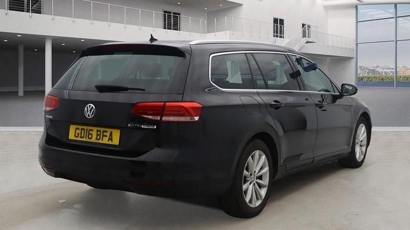 Used VW Passat Business 150 HP (110 kW) 2016 Deep black pearl Estate