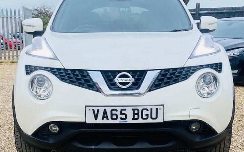 Usado Nissan Juke N-Connecta 116 HP (85 kW) 2017 SUV