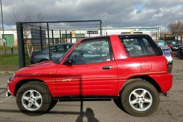 Used 1996 Toyota RAV4 SUV | £1,500 - Image 1/4