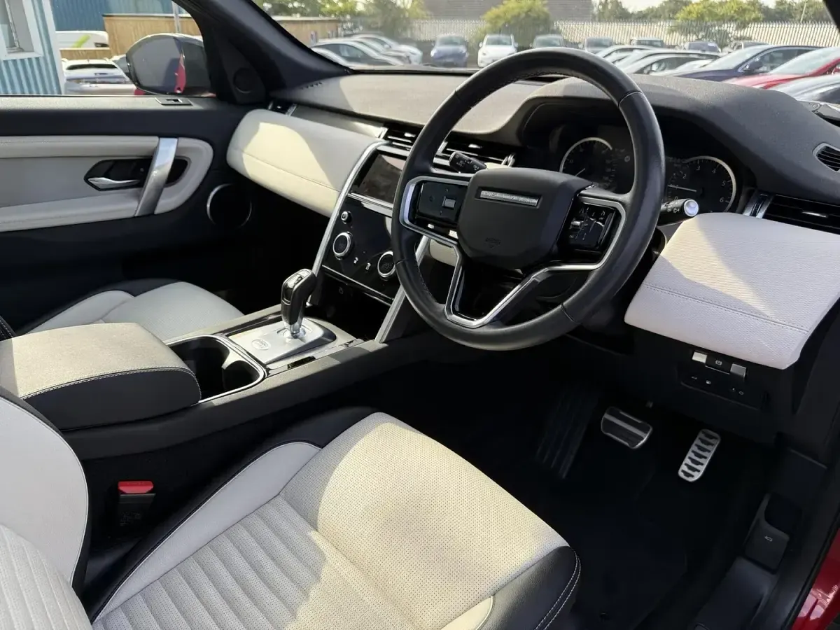 Used Land Rover Discovery Sport SE Dynamic 309 HP (227 kW) 2023 Red SUV