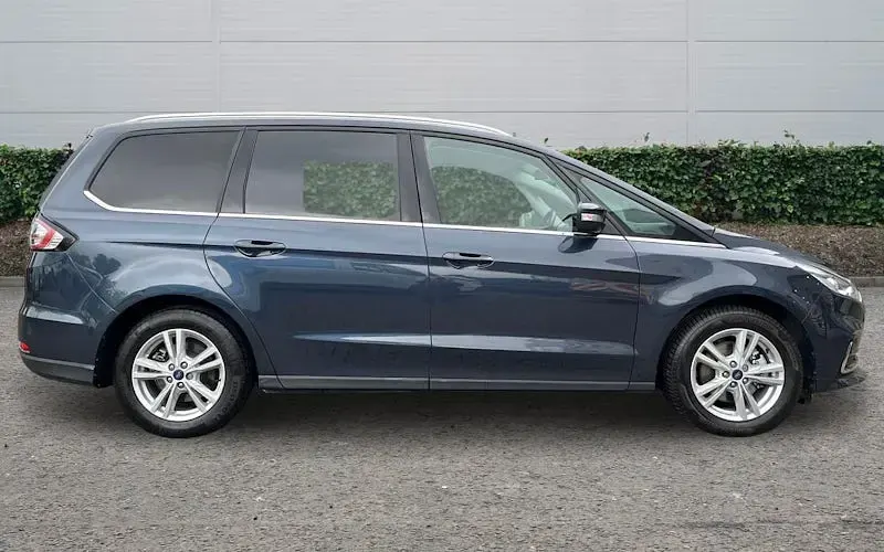 Used Ford Galaxy Titanium 190 HP (139 kW) 2022 Blue MPV