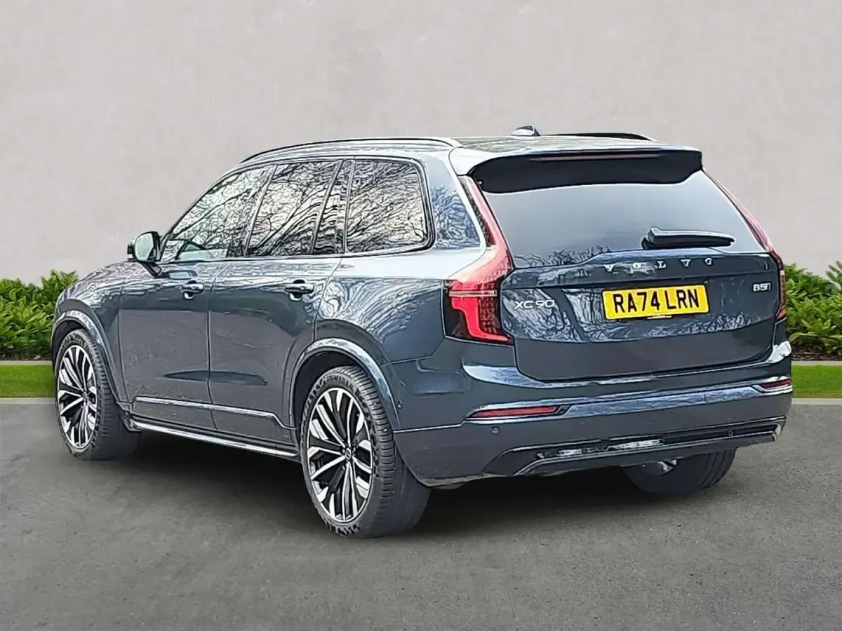 Usado Volvo XC90 Ultra 247 HP (181 kW) 2025 Azul SUV