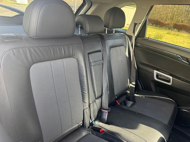 Used Vauxhall Antara 163 HP (119 kW) 2013 Grey SUV