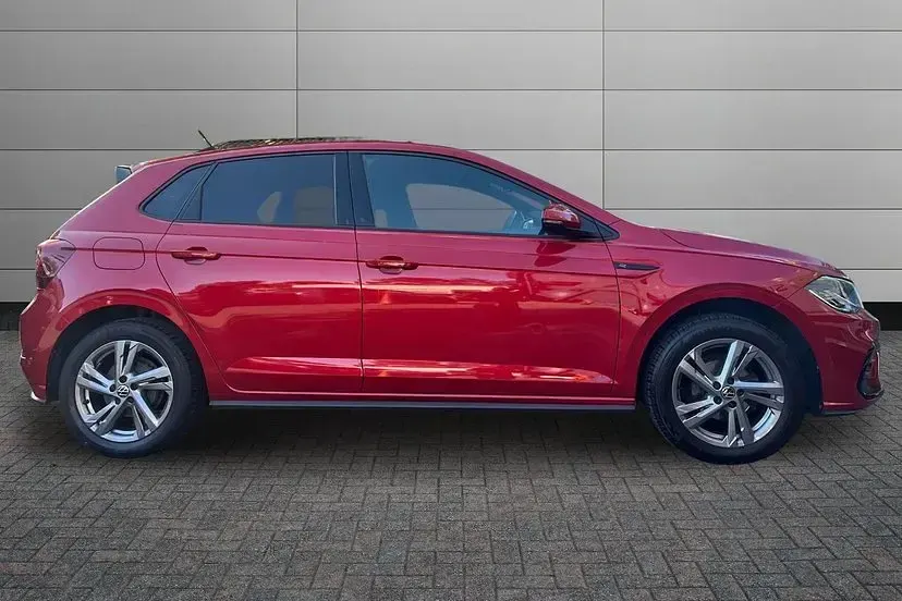 Used VW Polo R-line 95 HP (69 kW) 2022 Kings red Hatchback