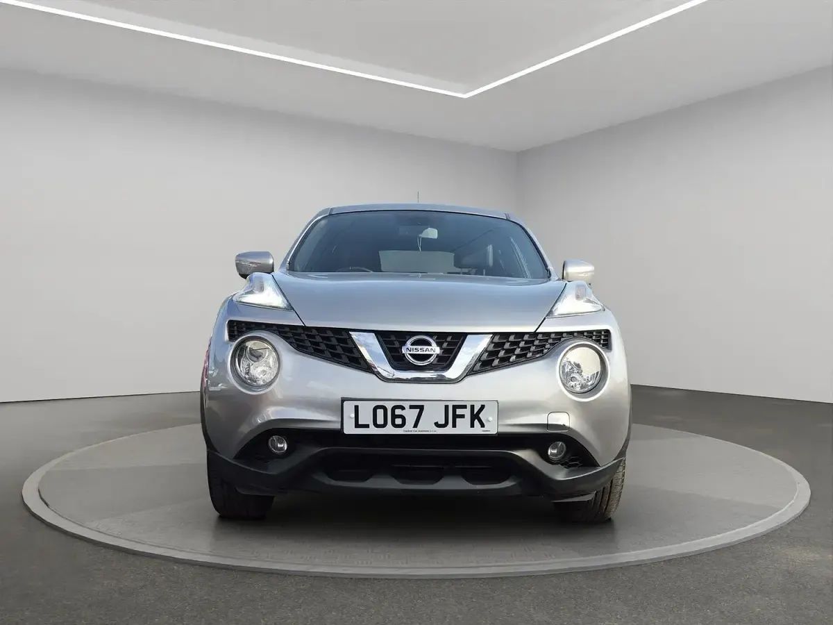Used Nissan Juke N-Connecta 115 HP (84 kW) 2017 Silver SUV