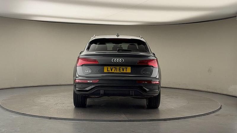 Used Audi Q5 Sportback Comfort 2021 Daytona gray pearlescent/daytona gray pearlescent SUV