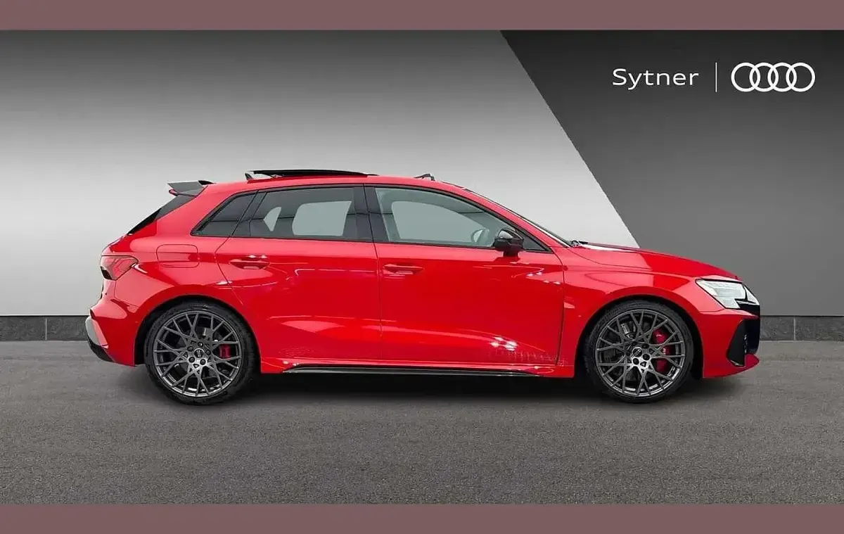 Used Audi RS3 Comfort 400 HP (294 kW) 2025 Red Sedan