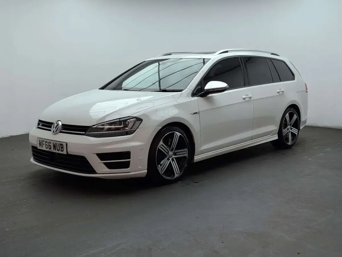 Used VW Golf VII R 295 HP (216 kW) 2016 White Estate
