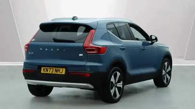 Used Volvo XC40 Ultimate 262 HP (192 kW) 2024 Blue SUV