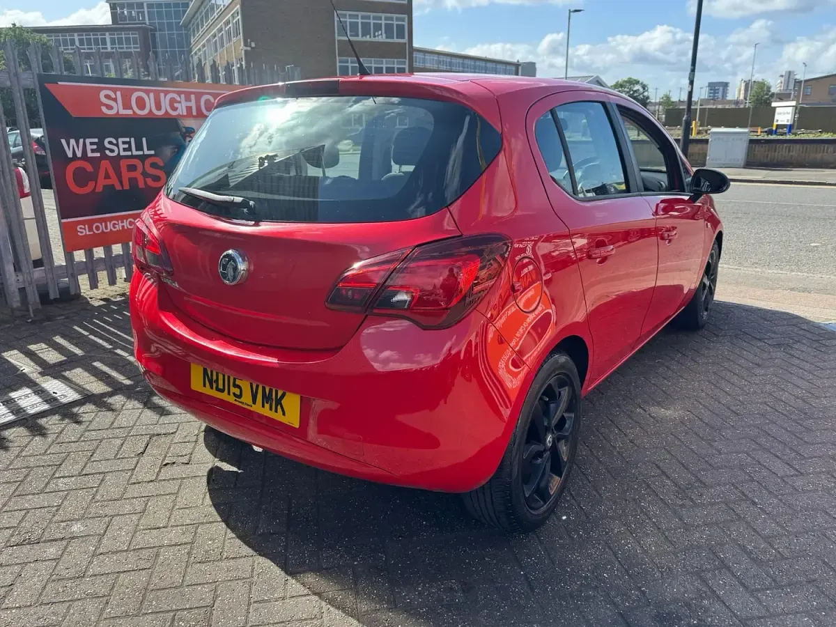 Used Vauxhall Corsa 69 HP (50 kW) 2015 Red Hatchback