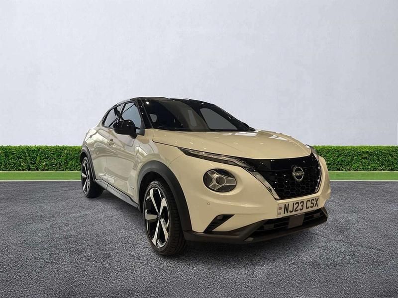 Used Nissan Juke Tekna 143 HP (105 kW) 2023 White SUV